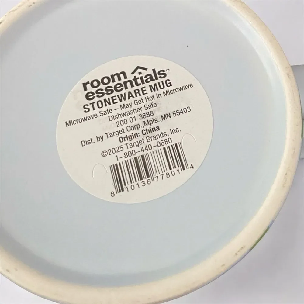 NWT Room Essentials 